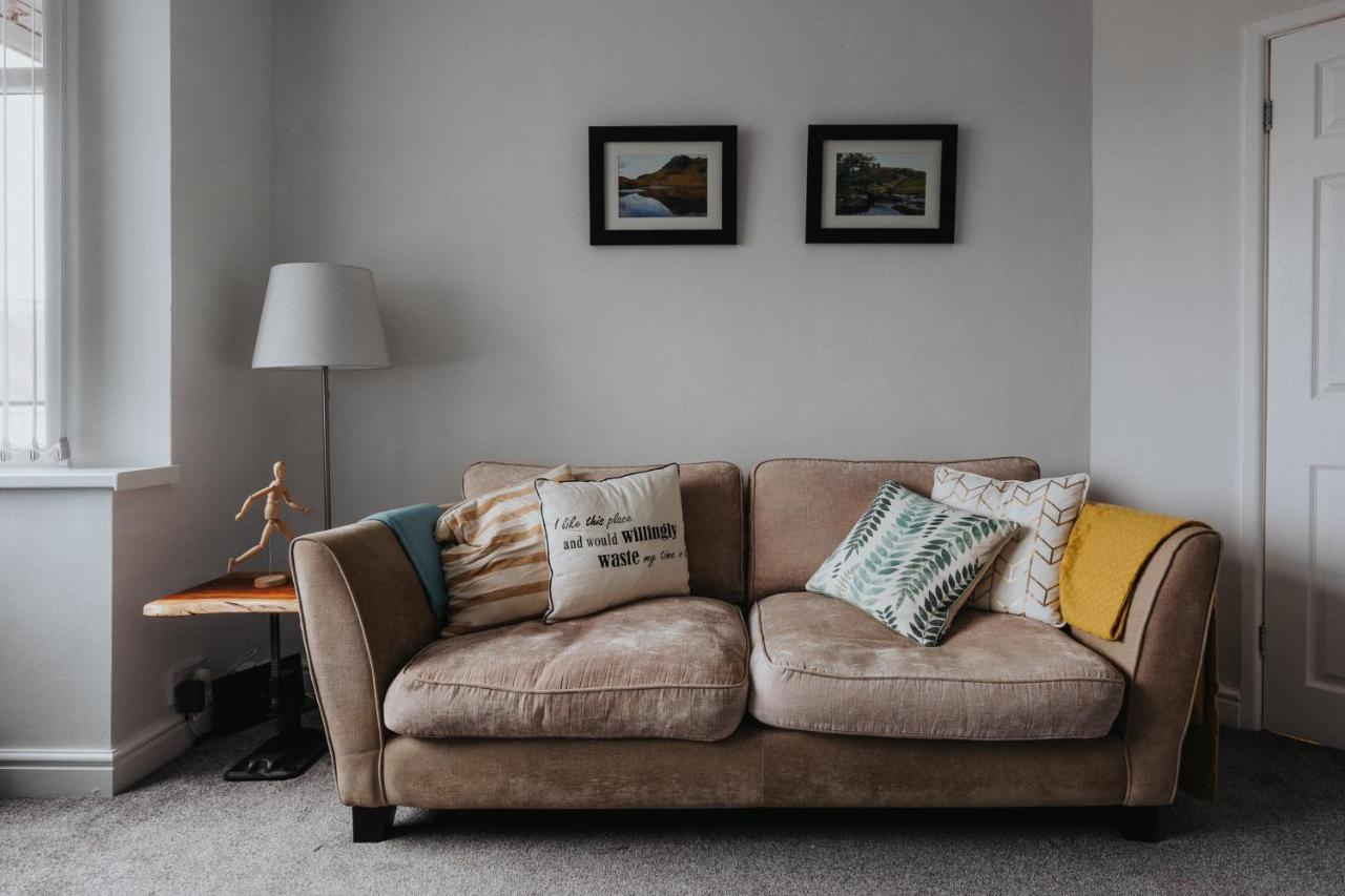 Hillside House - 2 Bedrooms Parking Wi-Fi Hospital Blackpool Dış mekan fotoğraf