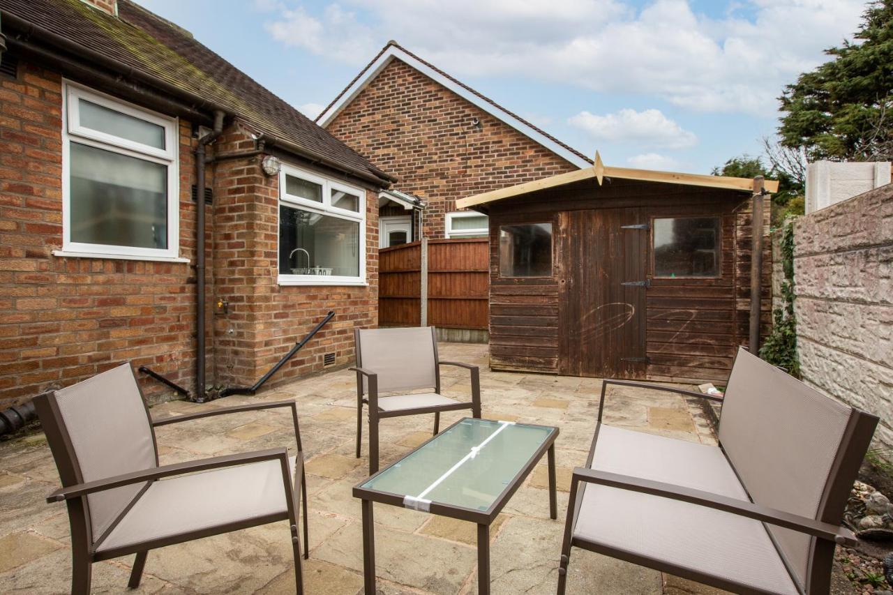 Hillside House - 2 Bedrooms Parking Wi-Fi Hospital Blackpool Dış mekan fotoğraf